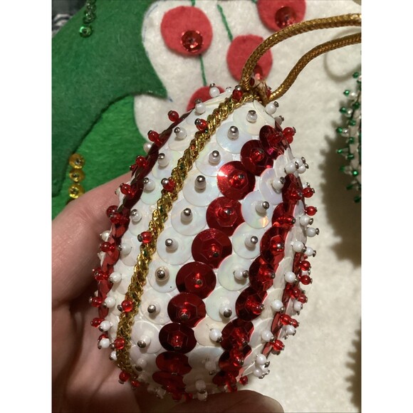 OVAL Push Pin 5 Christmas Ornaments Snowman Diorama Beautiful Beaded Sequined - Picture 5 of 16